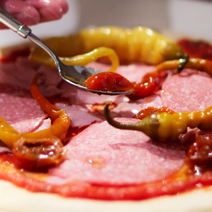 Gegensatz, Bauchspeck, Muskelfleisch, Rückenspeck, Feinheit, Fett, Zunge, schmilzt, Schokolade des Fleisches, Stadtgenuss-Paket, abwechslungsreich, Jause, Weißwurstpaket, Oberbayern, Breze, süß, Senf, Weißbier, vormittag, Art, Frühschoppen, verzehrt, Würstlpaket, Auswahl, Würstlsortiment, mittags, Zwergen Paket, Kunde, Kosten, Fleischer Fix Gulasch, FIX Gulasch Beutel, bekannt, Ungarn, Lorbeer, Cayennepfeffer, klassisch, Rindfleischgulasch, Schweinefleischgulasch, Kalbfleischgulasch, Fleischer Fix Rouladen, FIX Rouladen Beutel, pikant, Würzmischung, harmonisch, abgerundet, Zubereitung, Fleischer Fix Sauerbraten, FIX Sauerbraten Beutel, typisch, deutsch, Nelken, Koriander, garantieren, Gelingen, Einlegen, Fleischer Fix Schweinebraten, FIX Schweinebraten Beutel, Karotte, Schweinefleischgericht, Fleischer Fix Spaghetti Bolognese, FIX Spaghetti Bolognese Beutel, weltbekannt, Händlmaier Hausmachersenf, süße Händlmaier Hausmachersenf, i-Tüpfelchen, Weisswurstfrühstück, ofenfrisch, kühl, Leberkäsgericht, Dressing, Einsatz, Honig