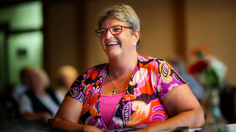 Keynote, Gleich, herunterladen, Folgend, typisch, Inhalt, Sportverein, füllen, Turniere, Vereinsjubiläen, Meetings, Fotos, Vergangenheit, individuell, günstig, ab 1 Exemplar, Erstellen, frühzeitig, Redaktionsplan, welche, welcher, Ausgabe, Spezialisten, Zeitungsdruck, direkt, Kontakt, bieten, Deutschland, gebräuchlich, Zeitungsformate, Hochwertig, Druckprodukte, Direkt, Ansprechpartner, Persönlich, Beratung, Mustermappe, Formate, Projekte, Umwelt, Nachhaltig, Halbformate, Berliner Tabloid Seitenformat 235 x 315 mm, Rheinisches Tabloid Seitenformat 255 x 350 mm, Nordisches Tabloid Seitenformat 285 x 400 mm, Vollformate, Berliner Broadsheet Seitenformat 315 x 470 mm inkl. Endfalz auf 315 x 235 mm, Rheinisches Broadsheet Seitenformat 350 x 510 mm inkl. Endfalz auf 350 x 255 mm, Nordisches Broadsheet Seitenformat 400 x 570 mm inkl. Endfalz auf 400 x 285 mm, Softcover, Hardcover, Heftung, Spezialist, Kataloge, Zeitschrift, Broschüre, Digital-Druck, Anfrage, senden, Einfach, Bestellprozess, Bezahl-Optionen, Online Gestalter