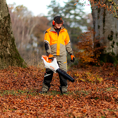 verwerfen, langfristig, Beschreibend, verwenden, Navigationspfad, feststellen, nützlich, Domain, strukturiert, Daten, beeinflussen, Wörter, zufällig, Kennung, Thematisch, gruppieren, Art, Weise, auswirken, indexiert,  Ordner, Gruppieren, ähnlich, Themen, Thema, ändern, suchmaschinenfreundlich, E-Commerce-Website, URL-Struktur, Duplicate Content, reduzieren, kanonisch, Spamrichtlinie, Nutzerfreundlichkeit, beeinträchtigen, Crawling-Ressourcen, verschwenden, wichtig, Version, Kanonisierung, zugänglich, Promotion, Unterschied, Weiterleitung, bevorzugt, link, rel canonical Element, Sorgen, interessant, gestalten, ansprechend, Bedeutung, Text, natürlich, gut, geschrieben, leicht, verständlich, frei, Rechtschreibfehler, Grammatikfehler, Unterteile, lang, Absatz, Abschnitt, Überschrift, einzigartig, schreibst, teilweise, vollständig, kopieren, weißt, wissen, erstellen, Überarbeite, veröffentlicht, Stand, aktualisiere, löschen, zuverlässig, nutzerorientiert, Leser, Angabe, fachkundig, erfahren, Person, Quelle, Artikel, vertrauen