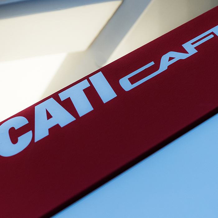 Offertlegung, kaufmännisch, zum Kauf anbieten, anpreisen, zum Handel vorschlagen, Versand, kompetent, Abwicklung, erwecken, offline, Bildidee, Realisierung, Realisierungspartner, vielfältig, Aufgaben, Division, militärisch, Großverband, Teilstreitkraft, Staat, Visualisierung, PrePress, Markenagentur, Kommunikationsagentur, Packagingagentur, konsequent, Unit, Einheit MaßEinheit, Grundmaßstab, Standard, Grundeinheit Eins, Einer, Einheit Einheit, Verband, Truppenteil Schuleinheit, LehrJahr Einheit, Dosis, Menge Abteilung Lektion Baustein, Block, Glied Grundeinheit, Basis, Kern, Zelle, Element, Kommunikationsmaßnahme, Verbraucherkommunikation, Handelskommunikation, Markenstrategie, Grundlage, Erfolg, methodisch, Arbeitsmodell, werteorientiert, Markenführung, Markenwerte, echt, Mehrwert, relevant, differenzierend, Markenkern, Positionierung, Analyse, Märkte, Markenauftritt, Trendanalyse, Kommunikationsstrategie, Durchführung, Begleitung, Workshop, Erarbeitung, Handlungsempfehlung, Maßnahmenplan, Nachhaltigkeitskommunikation