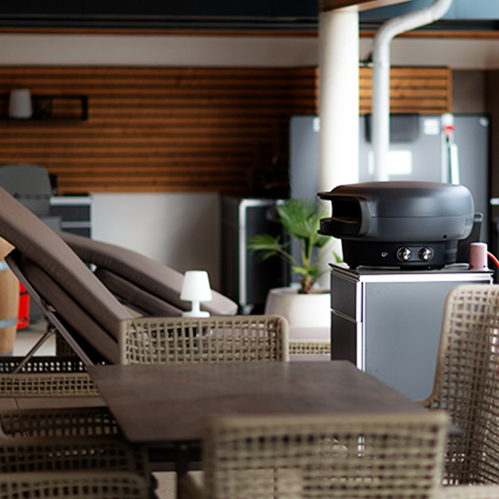 sondern, mitunter, BIO, Zertifiziert, Authentisch, kulinarisch, Käse, Parmesan, Gorgonzola, Salami, Limoncello, Cantuccini, lokal, Supermarkt, Handwerksbetrieb, gibt, regional, Kunsthandwerk, Muranoglas, venezianische Masken, Keramik, Lederwaren, handgefertigt, beliebt, charakteristisch, Kunst, Mode, Schuhe, Kleider, können, ebenfalls, interessant, Kauf, sein, besonders, Stadt, Mailand, Florenz, Grana Padano, Wurstwaren, Grappa, Auswahl, traditionell, italienische Gerichte, sehr hoher Qualität, Schinken, vieles, mehr, Meer, Nudeln, Mehl, geschälte Tomaten, Tomatenmark, italienische Nudeln, Fertigreis, Risotto, Nudelsaucen, Aufschnittvariationen, Käseplatte, Gemüsespezialitäten,  Meeresfrüchtevariationen, groß, Bandbreite, Geschenkpakete, biologisch, biodynamisch, Demeter, zertifiziert, alkoholfrei, glutenfrei, vegetarisch, vegan, Familiengeführt seit 1912, Shoppingparadies, Tipps, Einkauf, besten, Adressen, Orte, Shoppingtipps, Lebensart, Norden, wichtig, Modezentren, verwunderlich, Boutiquen, prestigeträchtigsten